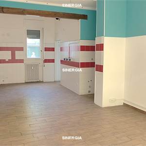 Negozio In Vendita a Abbiategrasso