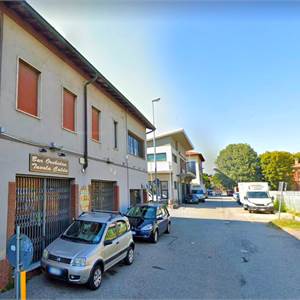 Negozio In Vendita a Abbiategrasso