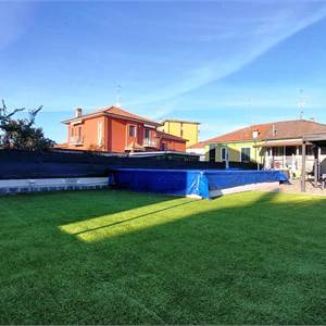 Villa In Vendita a Abbiategrasso