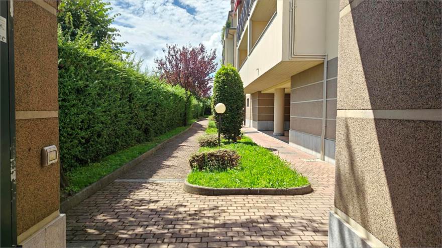 Giardino condominiale